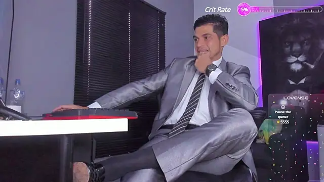 Snapshot of massimo_g chatting on February 28, 2025, 7:14 pm massimo g online show from February 28, 2025, 7:14 pm