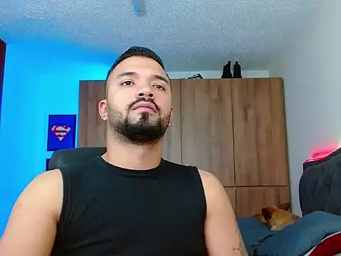 mathew vidal1 online show from November 17, 2025, 10:04 pm