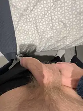 Snapshot of Itsme763 chatting on February 7, 2026, 1:04 pm Itsme763 online show from February 7, 2026, 1:04 pm