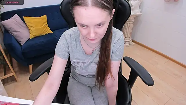 Snapshot of JannaVerdi_ chatting on February 4, 2025, 10:00 am JannaVerdi online show from February 4, 2025, 10:00 am