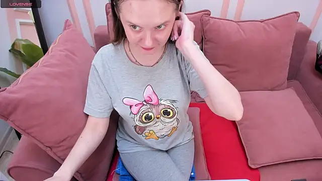 Snapshot of JannaVerdi_ chatting on October 14, 2025, 6:25 am JannaVerdi online show from October 14, 2025, 6:25 am