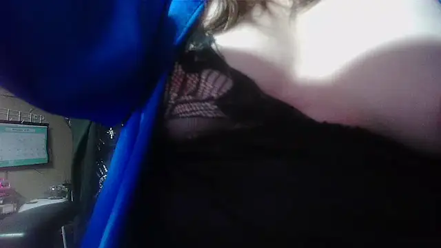 spunlikecottoncandy online show from November 25, 2025, 8:20 pm