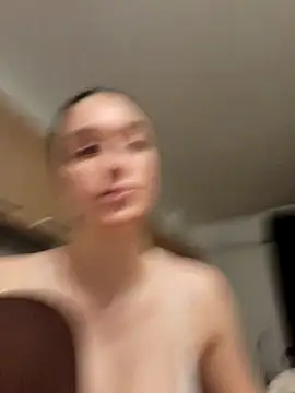 moniqque online show from November 6, 2025, 7:37 pm