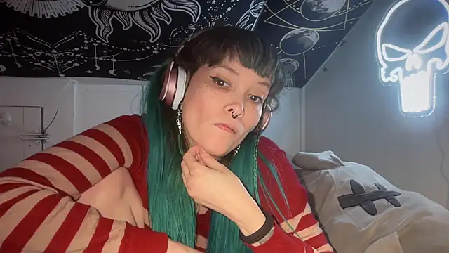 FRRANNKIE online show from January 17, 2025, 6:26 am