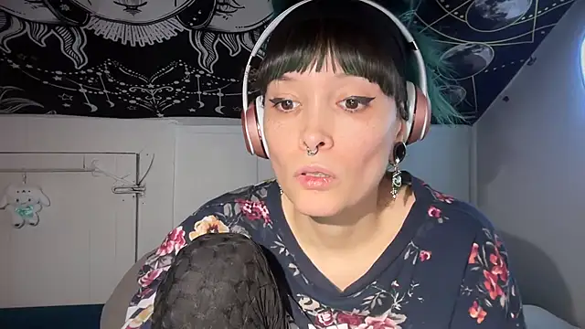 FRRANNKIE online show from January 26, 2025, 3:06 am