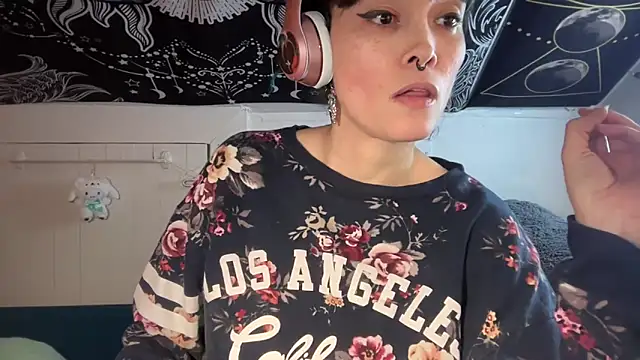 FRRANNKIE online show from January 26, 2025, 6:07 am