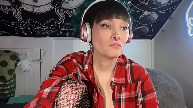 FRRANNKIE online show from February 16, 2025, 6:32 am