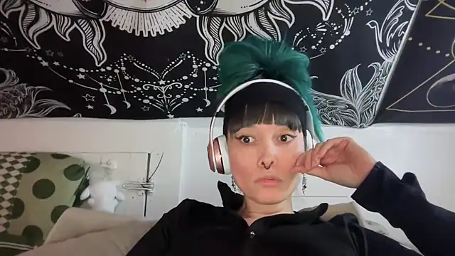 FRRANNKIE online show from February 23, 2025, 6:45 pm