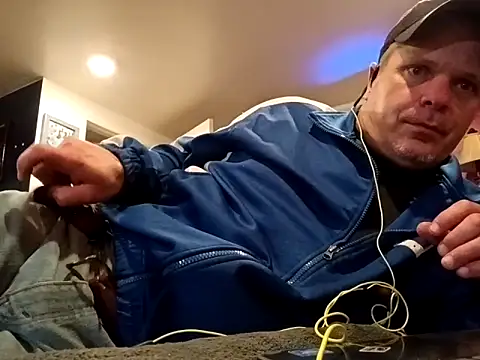 JRock69nKzoo online show from October 8, 2025, 1:20 pm