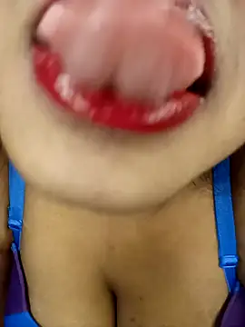 Snapshot of Hotlisa chatting on February 19, 2025, 4:01 am Hotlisa online show from February 19, 2025, 4:01 am