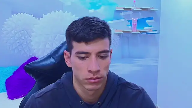 DEIBY BABY online show from November 30, 2025, 5:17 pm