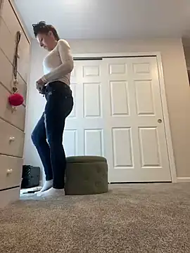 Snapshot of DominiqueX0 chatting on February 19, 2025, 5:27 pm DominiqueX0 online show from February 19, 2025, 5:27 pm