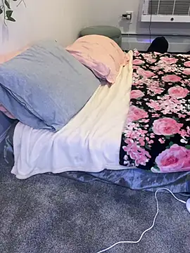 Snapshot of DominiqueX0 chatting on March 21, 2025, 4:49 am DominiqueX0 online show from March 21, 2025, 4:49 am