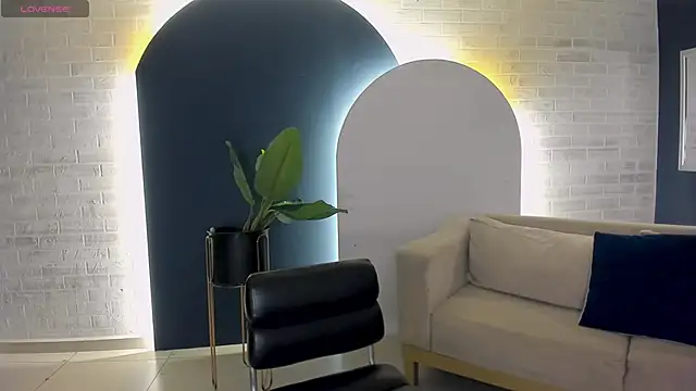 SunnyRivers online show from April 13, 2026, 5:51 pm