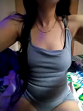 LissaThompsom online show from September 30, 2025, 6:35 pm