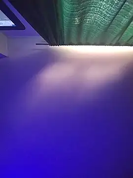 LissaThompsom online show from February 5, 2026, 2:22 pm