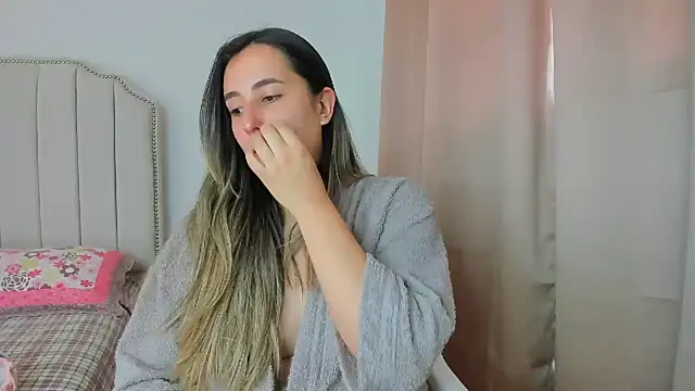 Hanna86 online show from November 21, 2025, 5:00 pm