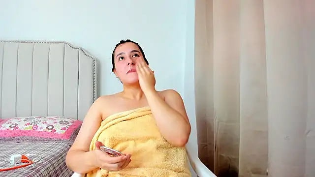 Hanna86 online show from January 7, 2026, 3:47 pm