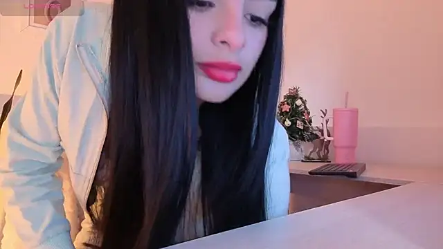 Snapshot of NebetColin chatting on December 17, 2025, 7:31 pm NebetColin online show from December 17, 2025, 7:31 pm