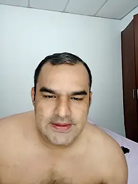 Snapshot of Angeelus2 chatting on October 26, 2025, 3:51 pm Angeelus2 online show from October 26, 2025, 3:51 pm