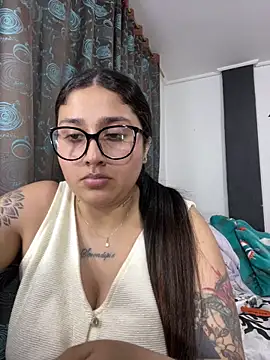 croftsmila online show from February 27, 2026, 11:38 pm