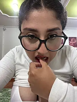 Snapshot of croftsmila chatting on July 15, 2026, 11:54 pm croftsmila online show from July 15, 2026, 11:54 pm