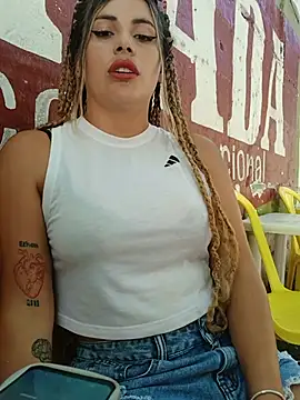 Misscata1106 online show from July 6, 2026, 7:49 pm