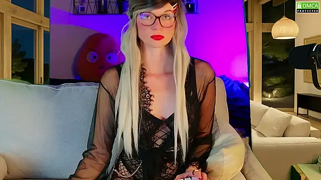 Snapshot of Kittychatte chatting on October 1, 2025, 7:42 pm Kittychatte online show from October 1, 2025, 7:42 pm