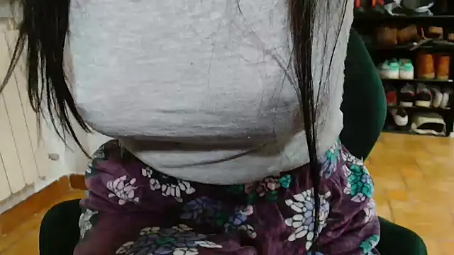 patatinahot87 online show from January 11, 2026, 5:51 pm