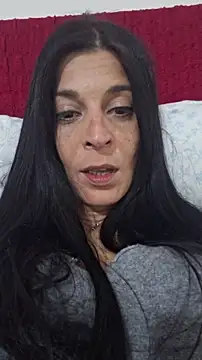 patatinahot87 online show from February 18, 2026, 7:43 pm