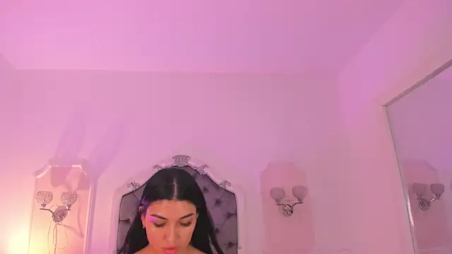  brenda becker online show from October 3, 2025, 7:55 pm