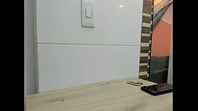 Snapshot of Mhelanny2 chatting on October 30, 2025, 5:57 pm Mhelanny2 online show from October 30, 2025, 5:57 pm