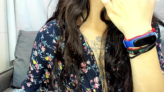 Mhelanny2 online show from March 19, 2026, 5:39 pm