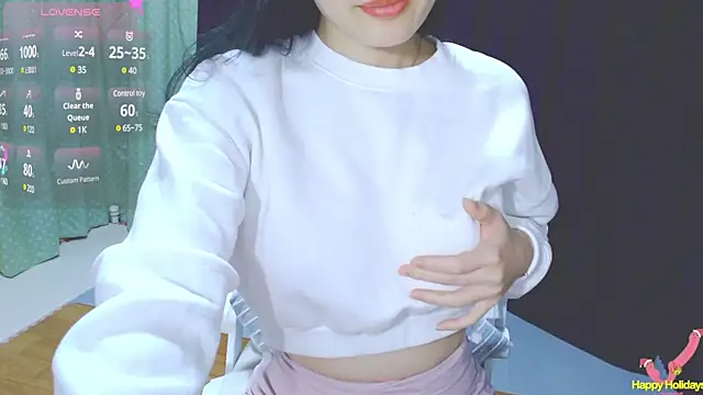 Snapshot of Su_rosie chatting on February 8, 2025, 12:39 pm Su rosie online show from February 8, 2025, 12:39 pm