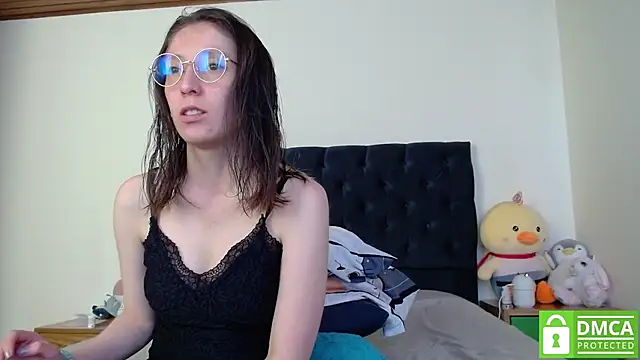 Sophi Cute online show from December 18, 2024, 5:42 pm