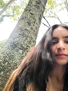 Sam Sara online show from November 21, 2025, 5:33 pm