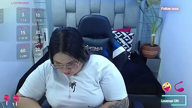 Snapshot of evelin_zaens chatting on May 31, 2026, 3:47 am evelin zaens online show from May 31, 2026, 3:47 am