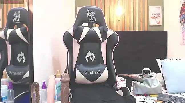 RebeccaSexx online show from February 11, 2025, 10:07 pm