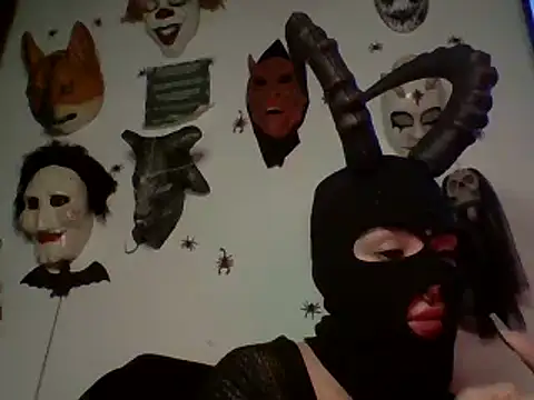 Snapshot of FeticheMacabre chatting on December 7, 2024, 12:30 am FeticheMacabre online show from December 7, 2024, 12:30 am