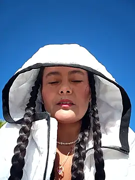 Snapshot of bellapaty chatting on November 4, 2025, 9:52 am bellapaty online show from November 4, 2025, 9:52 am