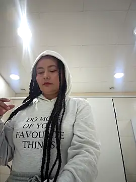 Snapshot of bellapaty chatting on November 10, 2025, 9:08 am bellapaty online show from November 10, 2025, 9:08 am