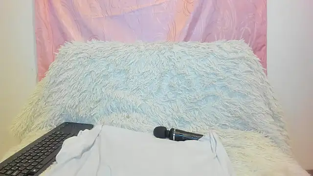 iisabella gonzalez online show from November 12, 2025, 5:41 am