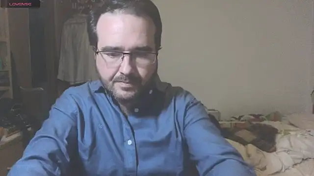 curiosillo83 online show from February 11, 2025, 4:02 pm