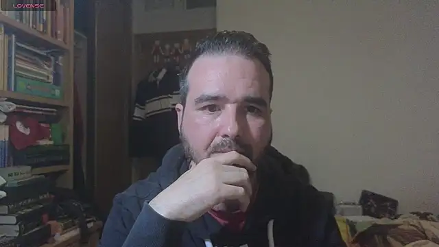 curiosillo83 online show from February 14, 2025, 10:25 pm