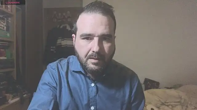 curiosillo83 online show from February 17, 2025, 4:48 pm