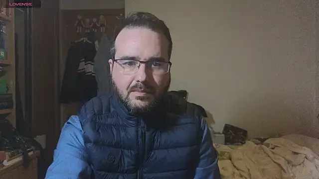 curiosillo83 online show from February 20, 2025, 9:42 pm