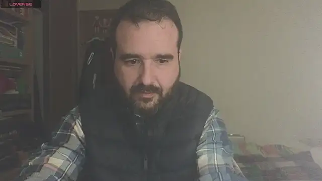 curiosillo83 online show from March 3, 2025, 6:33 pm