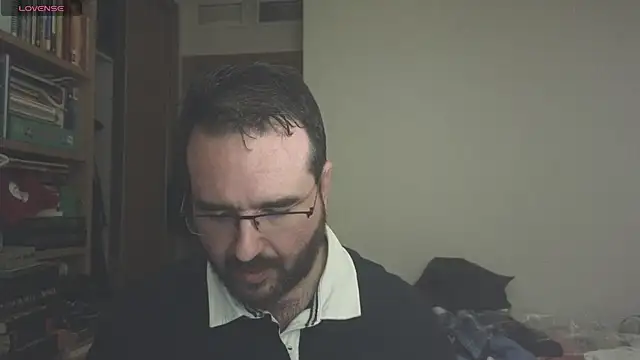 curiosillo83 online show from March 21, 2025, 5:45 pm