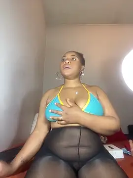 Sexypresh302 online show from May 8, 2026, 8:36 pm