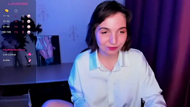 KindHazelHere  online show from November 1, 2025, 1:07 am